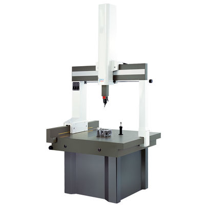 Thiết bị máy đo CMM phối hợp 3D Độ chính xác 2.2MPE Um