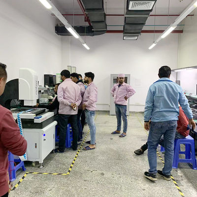 Máy đo trực quan điện tử để đo chiều rộng đường ITO TFT