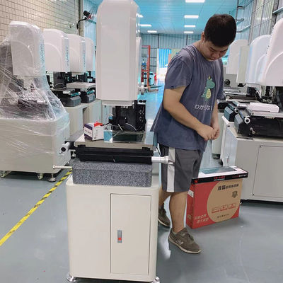 Hệ thống máy đo video CNC tùy chỉnh cho khuôn nhựa