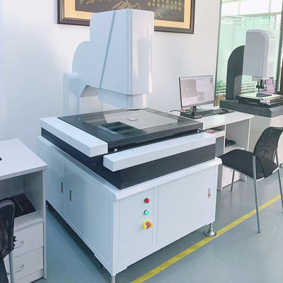 Hệ thống đo tầm nhìn CNC hoàn toàn tự động cho khuôn nhựa điện tử