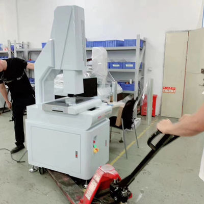 Hệ thống đo tầm nhìn CNC hoàn toàn tự động cho khuôn nhựa điện tử